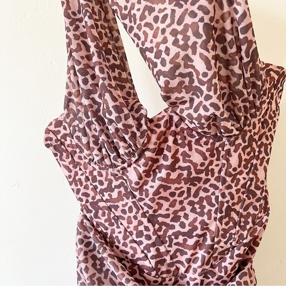 House of CB Clementine Cut Out Mini Dress - Picture 5 of 9